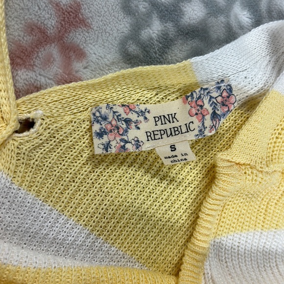 Pink republic knit sweater Small - Picture 2 of 5